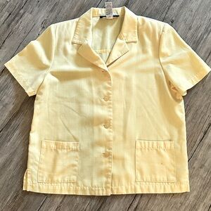 Sag Harbor Women’s Button Down Top - 
Size 14 - Pre-Loved - Great Condition